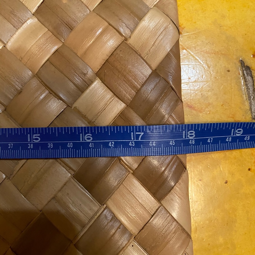 Hawaiian hala woven placemats - Picture 4 of 6